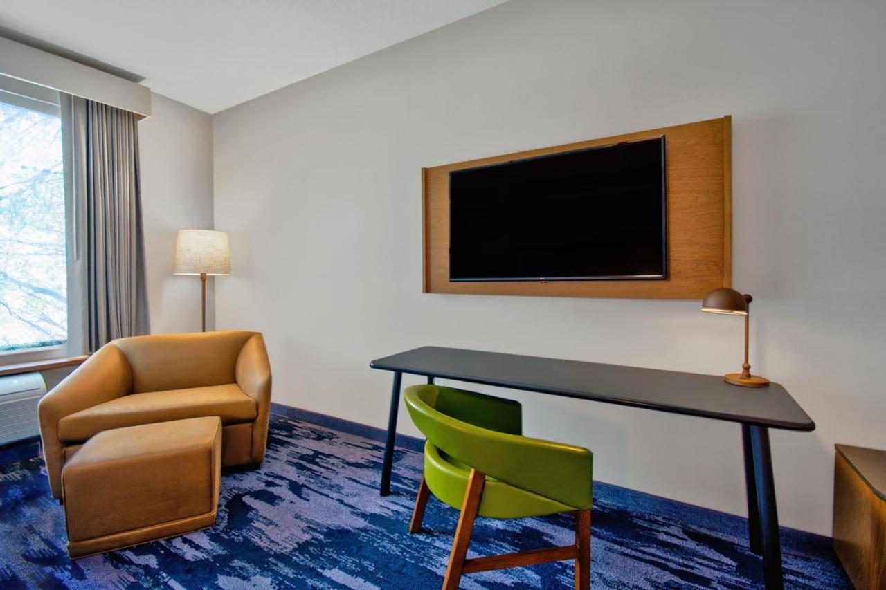 Fairfield By Marriott Inn & Suites Orlando At Flamingo Crossings Town Center Buitenkant foto